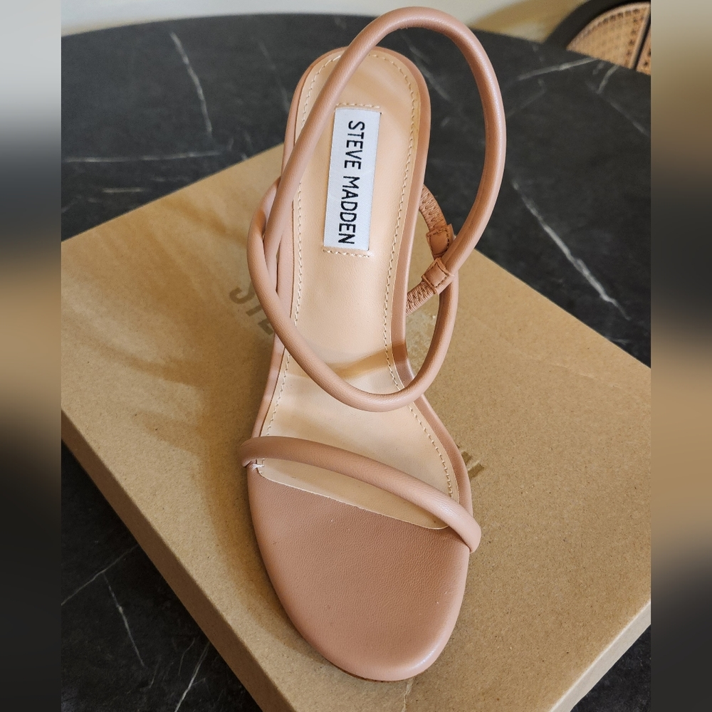 Steve Madden Carolena Tan Heels - 6.5 NEW